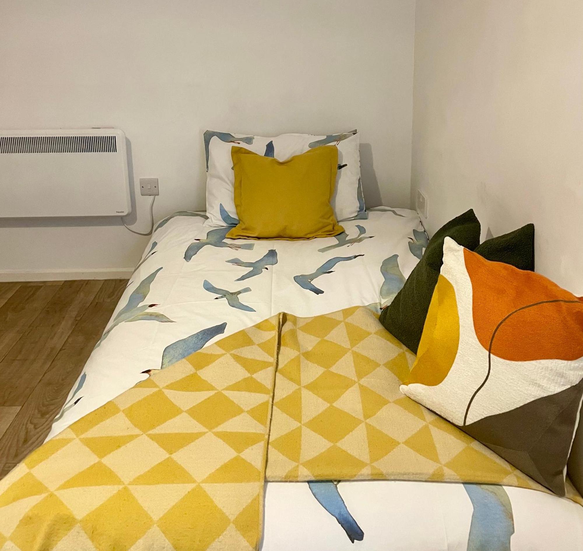Central, Modern Apartment Борнмут Экстерьер фото